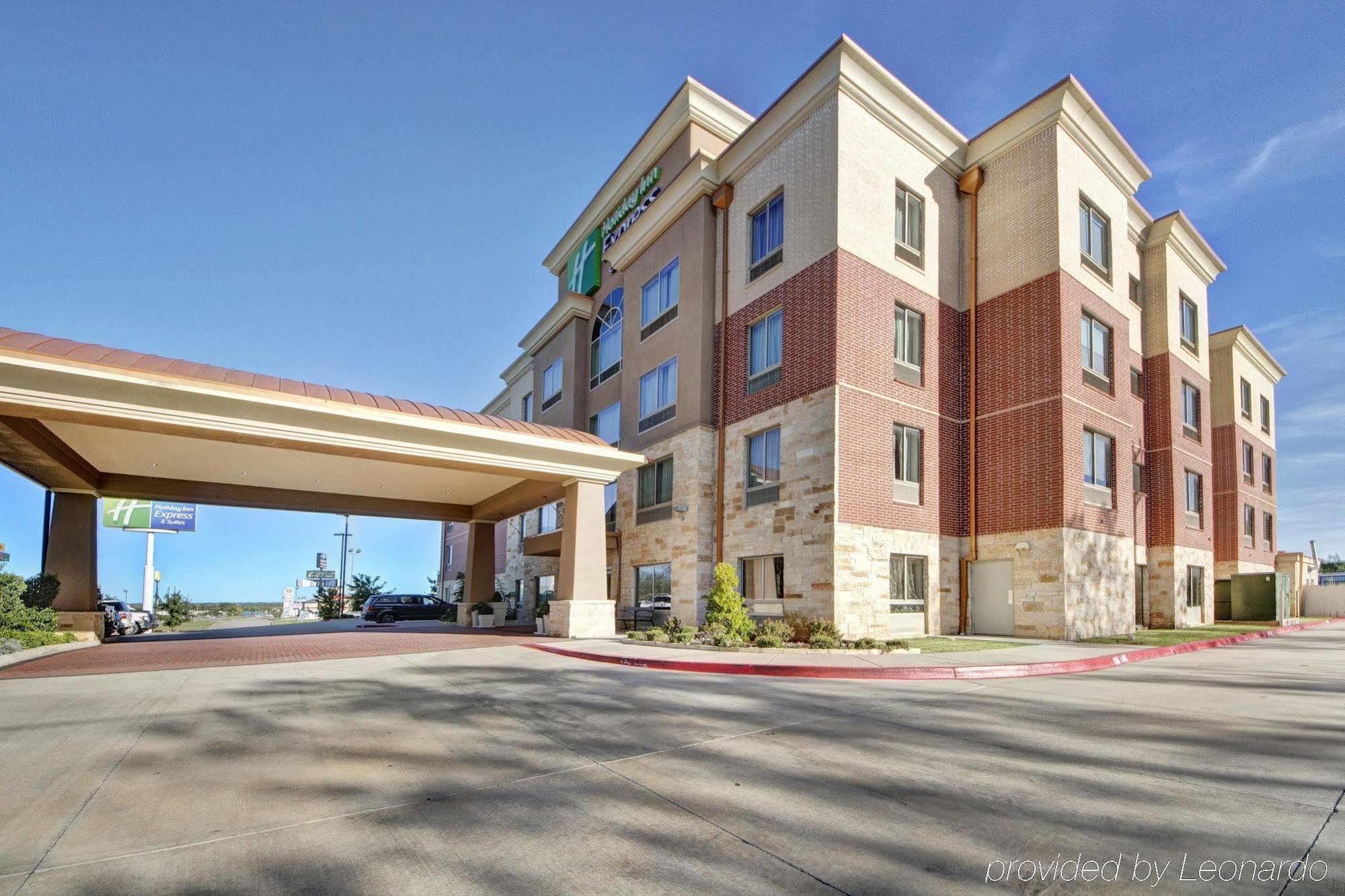 Holiday Inn Express And Suites Oklahoma City North, An Ihg Hotel Exterior foto